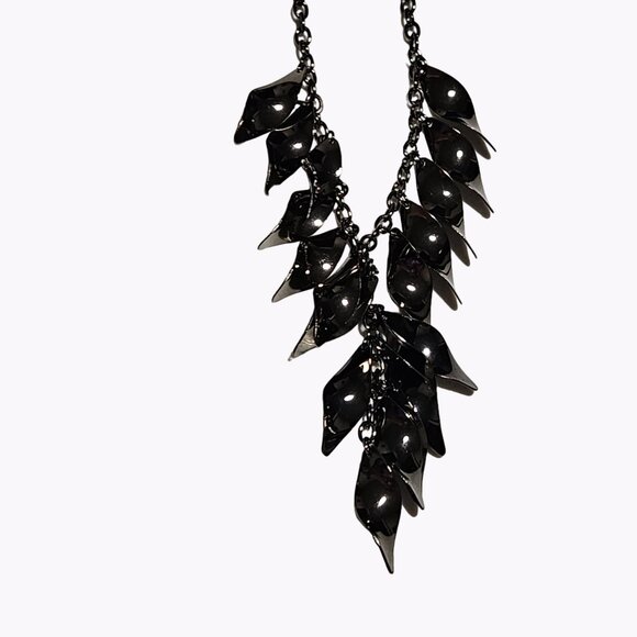 Boho Black Metal Leaves Feather Cascade Statement Bib Necklace Fashion Jewelry - Picture 4 of 7